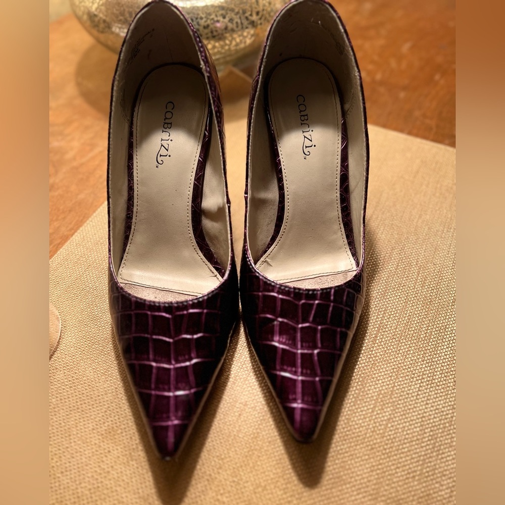 Purple Pumps